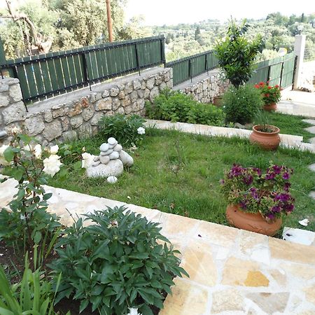Monika Lefkada Hotell Tsoukaládhes Exteriör bild