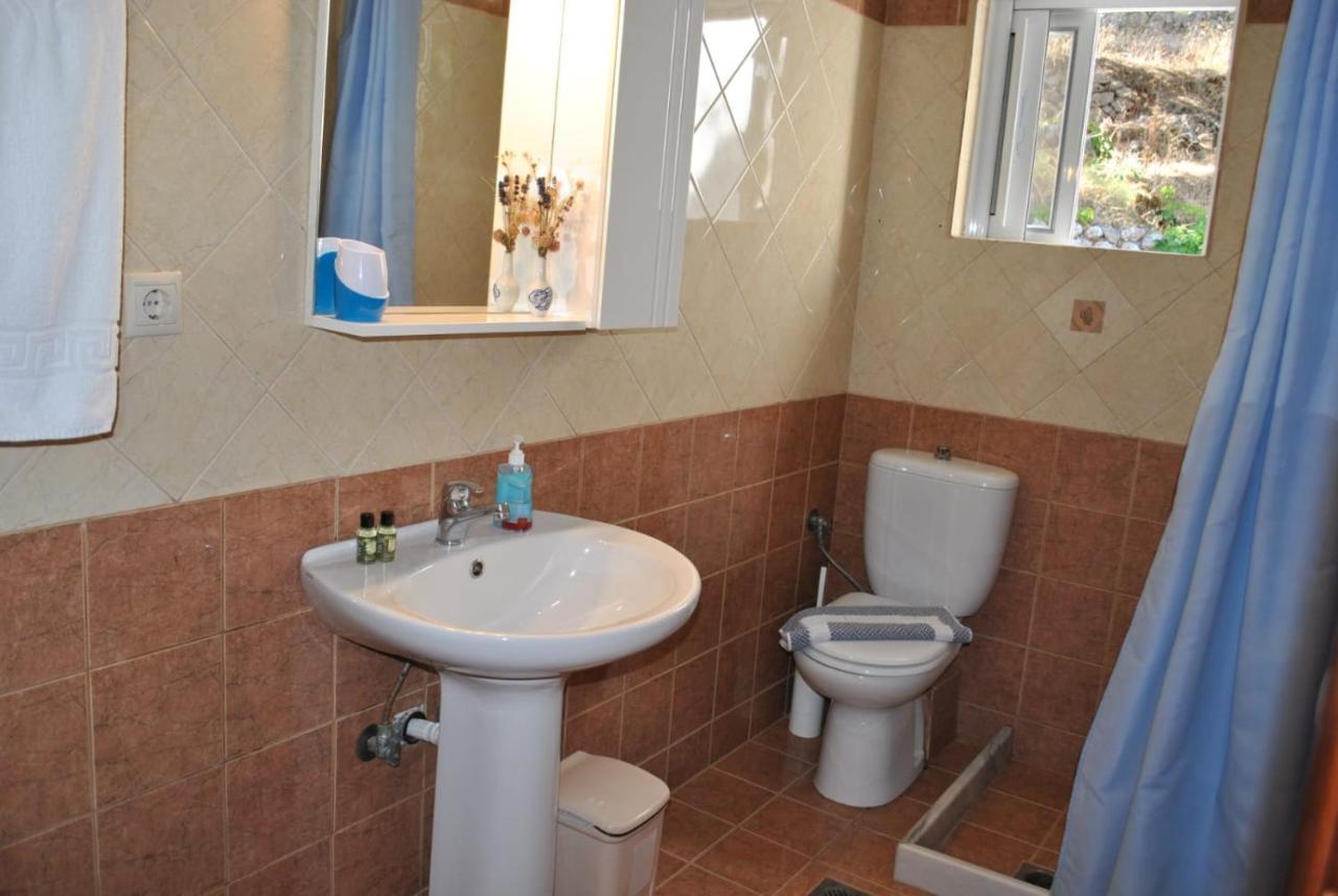 Monika Lefkada Hotell Tsoukaládhes Exteriör bild