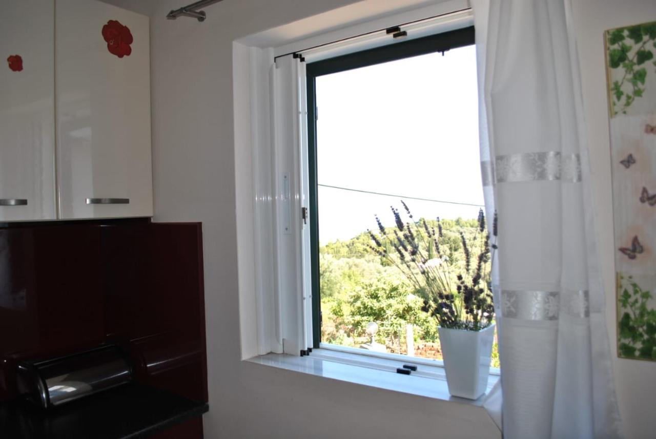 Monika Lefkada Hotell Tsoukaládhes Exteriör bild