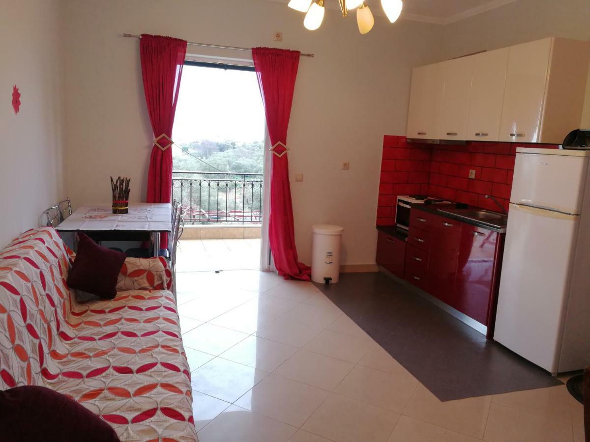 Monika Lefkada Hotell Tsoukaládhes Exteriör bild