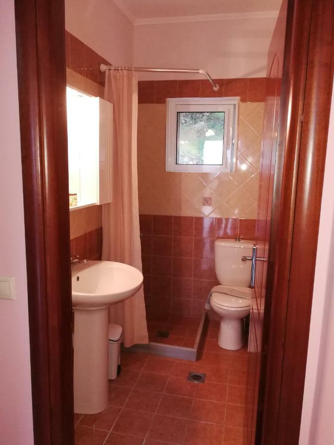 Monika Lefkada Hotell Tsoukaládhes Exteriör bild