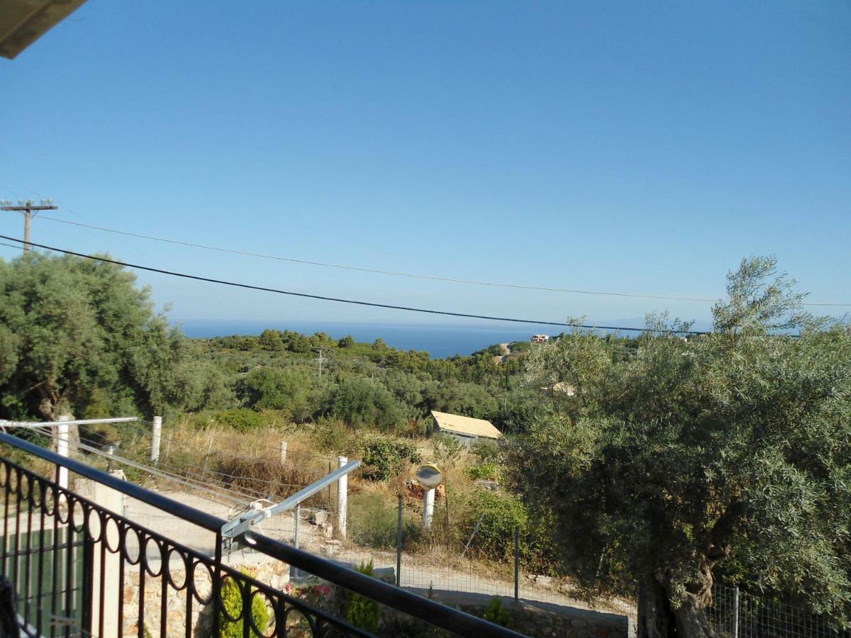 Monika Lefkada Hotell Tsoukaládhes Exteriör bild