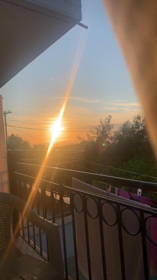 Monika Lefkada Hotell Tsoukaládhes Exteriör bild